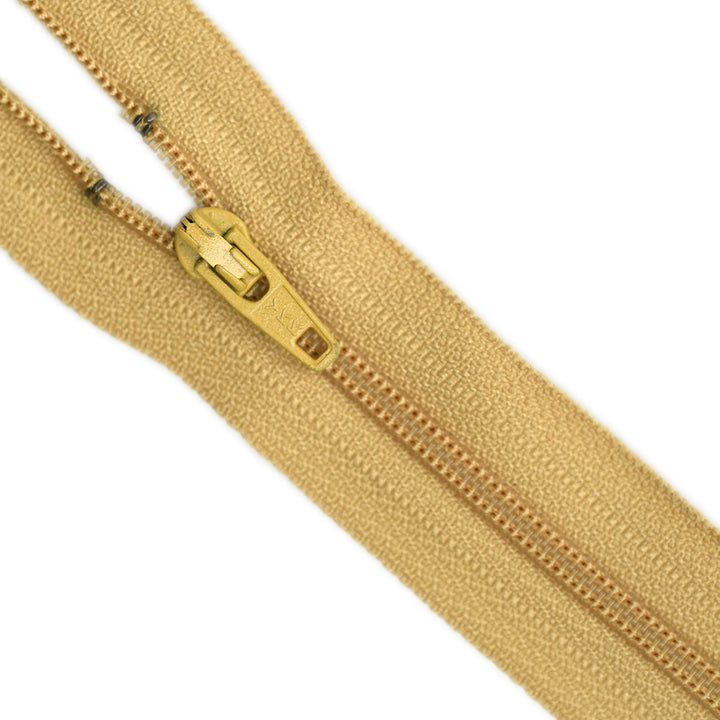 YKK NYLON CLOSED-END ZIP NO.3 COL 845 LIGHT BRONZE