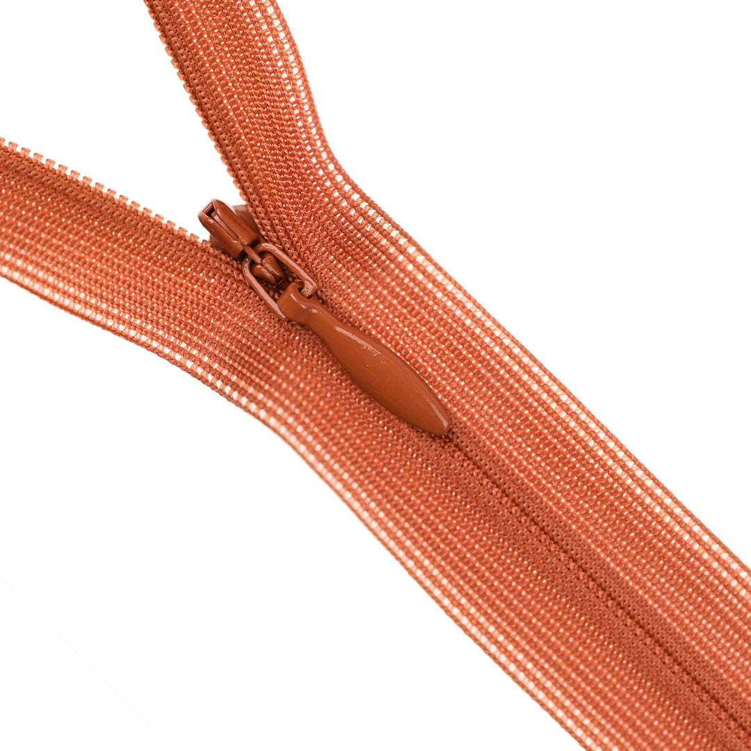 YKK INVISIBLE MESH ZIP COL 850 RUST