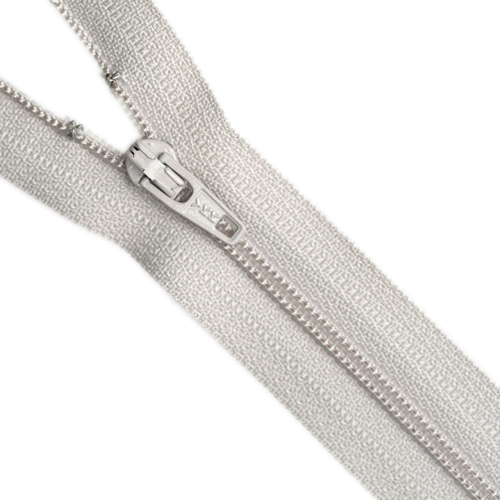 YKK NYLON CLOSED-END ZIP NO.3 COL 832 PEBBLE