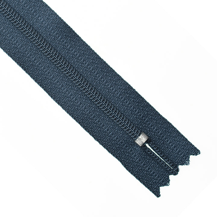 YKK NYLON CLOSED-END ZIP NO.3 COL 560 NAVY