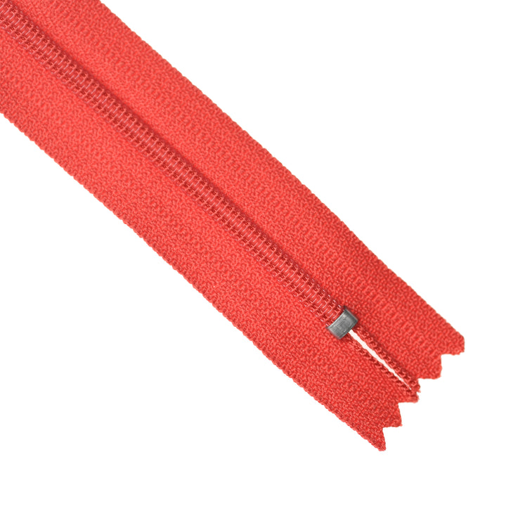 YKK NYLON CLOSED-END ZIP NO.3 COL 518 WARM RED