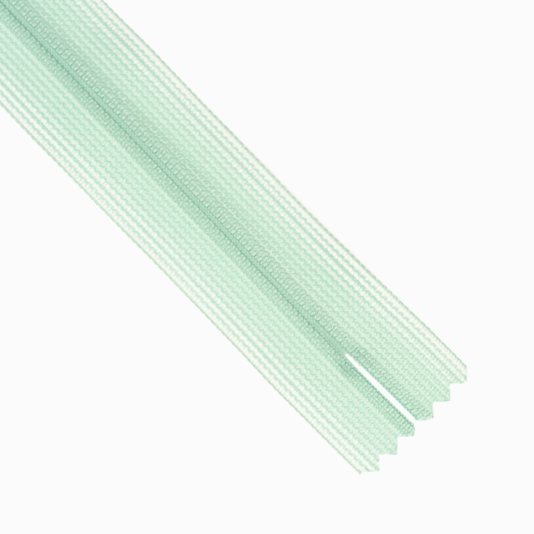 YKK INVISIBLE MESH ZIP COL 823 SEA FOAM