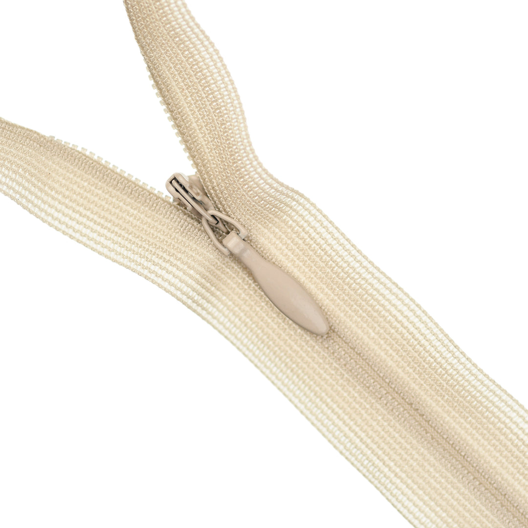 YKK INVISIBLE MESH ZIP COL 572 OATMEAL