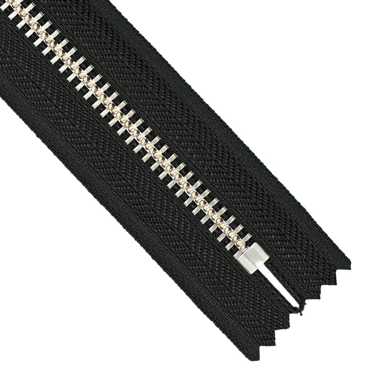 YKK METAL CLOSED-END ZIP NO.8 NICKEL COL 580 BLACK