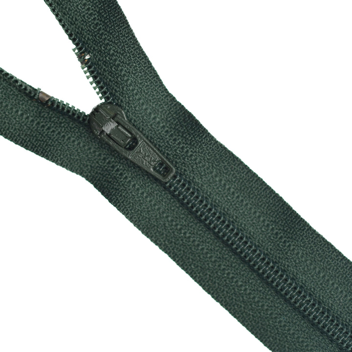 YKK NYLON CLOSED-END ZIP NO.3 COL 870 DARK PINE
