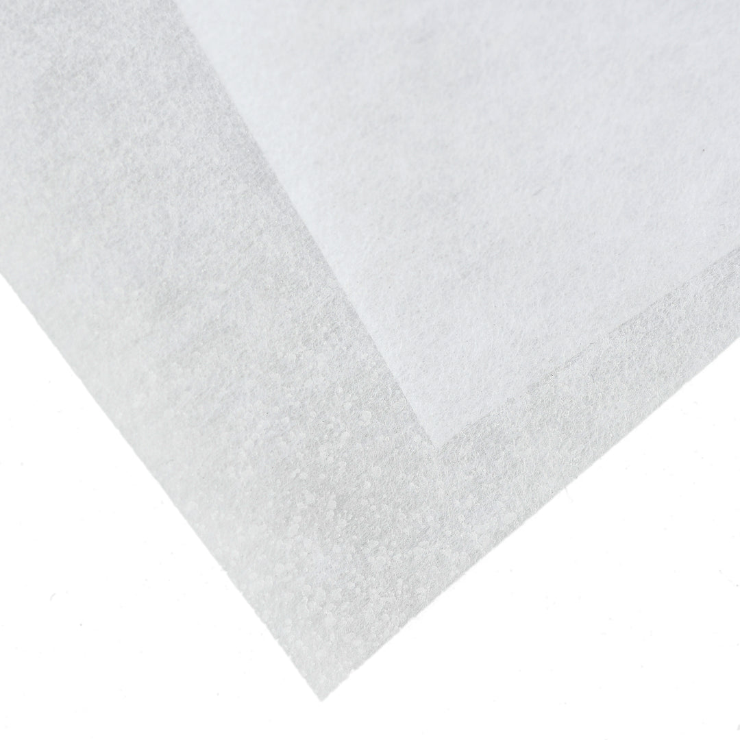 102CM MEDIUM-WEIGHT NON-WOVEN FUSING 100M ROLL WHITE