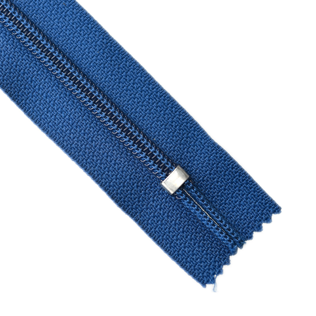 YKK NYLON CLOSED-END ZIP NO.5 COL 558