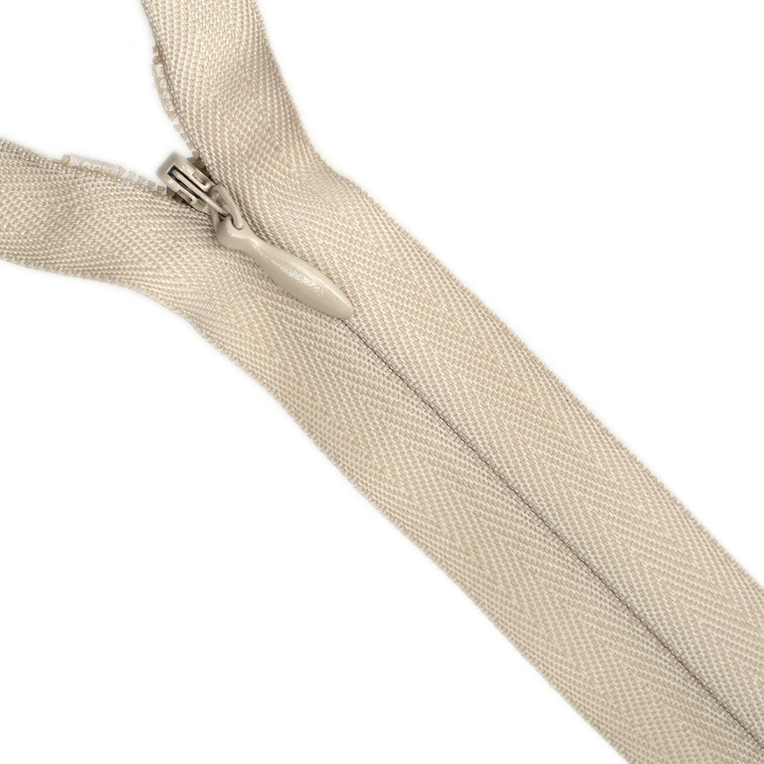 MEDIUM-DUTY INVISIBLE ZIP COL 572