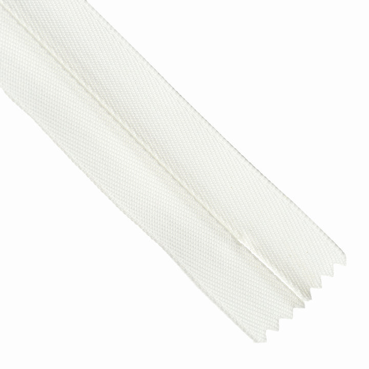 HEAVY-DUTY INVISIBLE ZIP COL 030 OFF-WHITE/ LIGHT IVORY