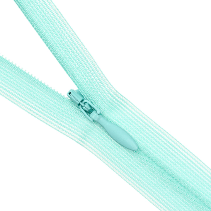 YKK INVISIBLE MESH ZIP COL 533 CRYSTAL AQUA