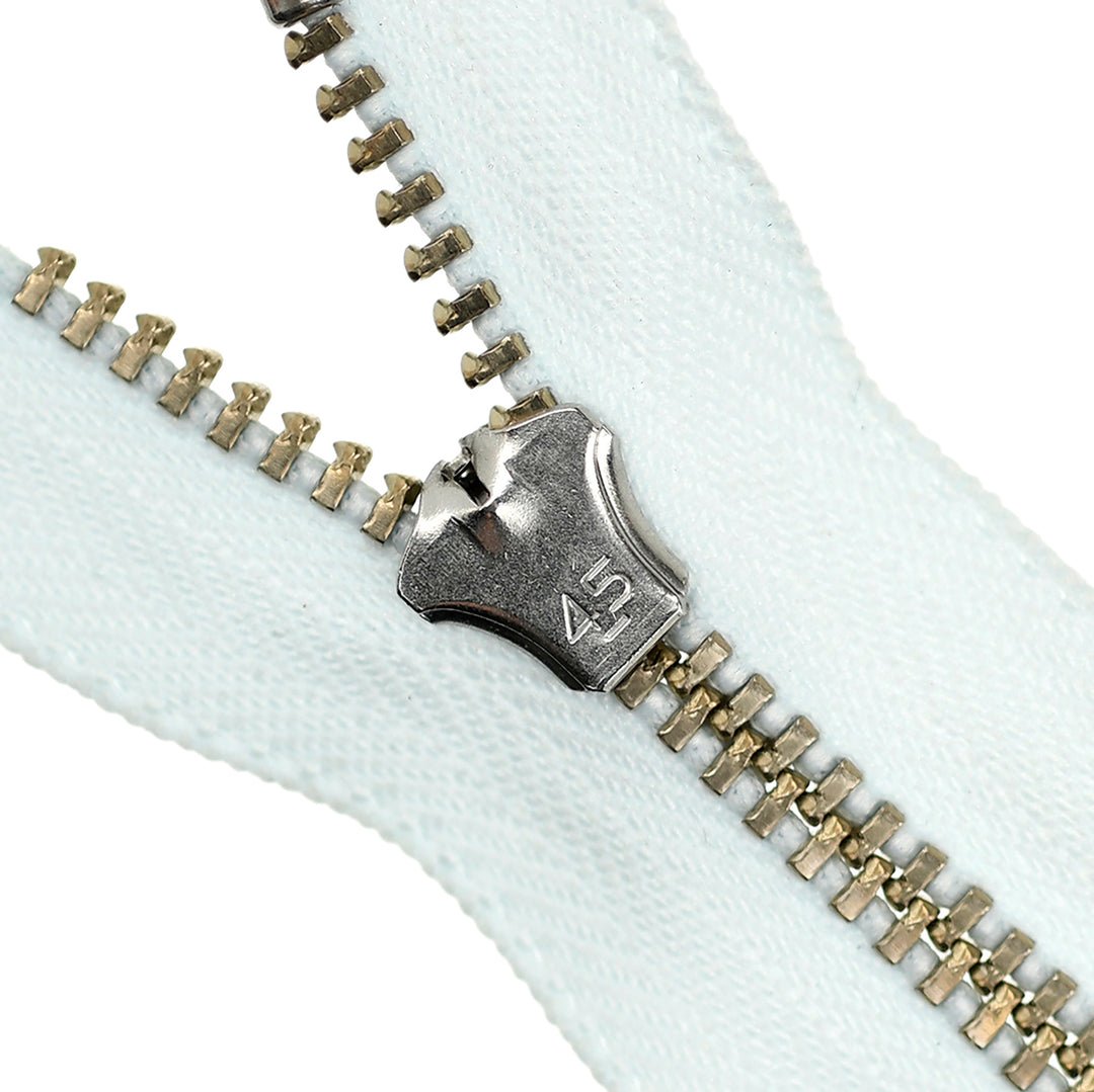 YKK JEAN ZIP NO.4.5 NICKEL COL 541 POWDER BLUE