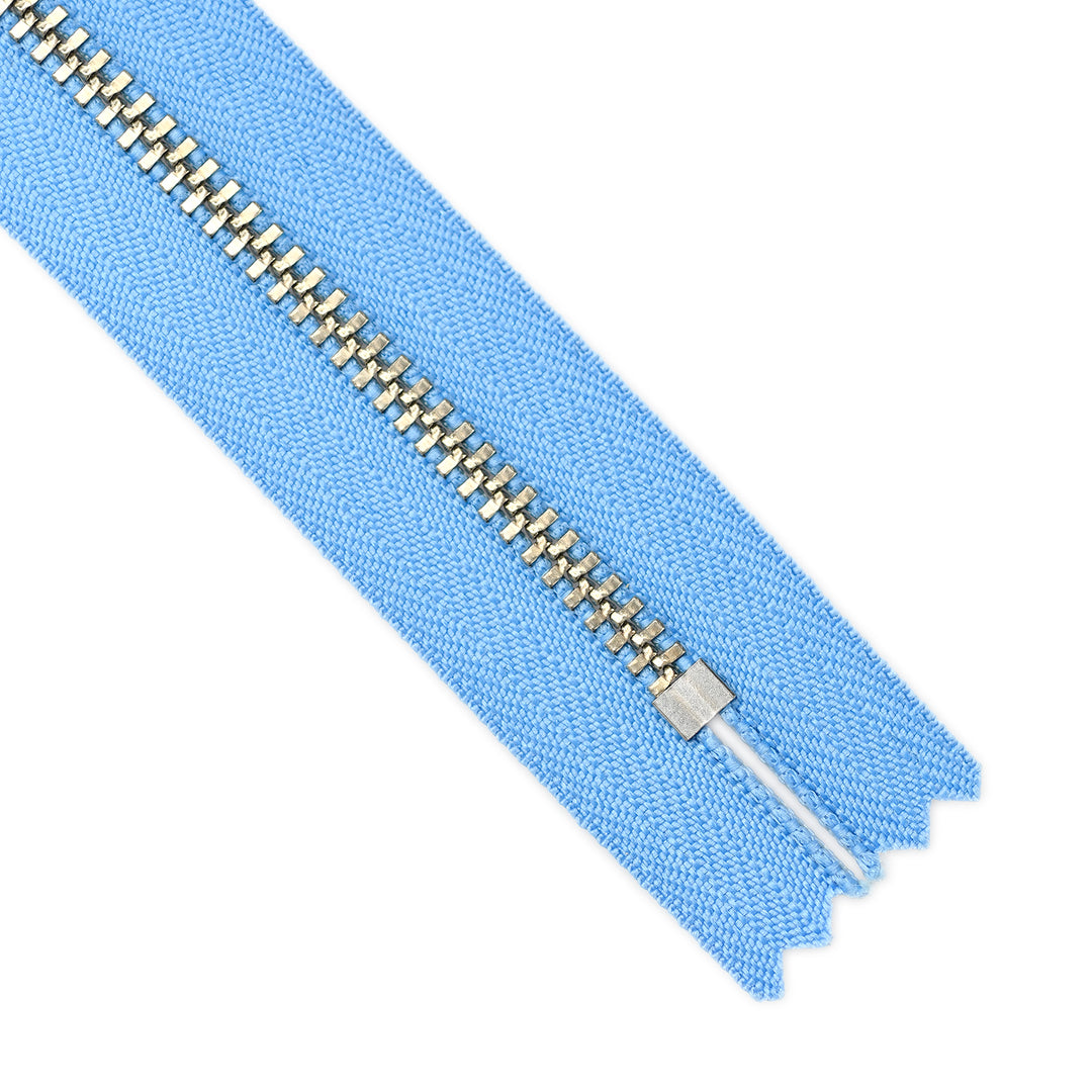 YKK METAL CLOSED-END ZIP NO.4.5 NICKEL BOARD-PULL COL 144 HYACINTH BLUE