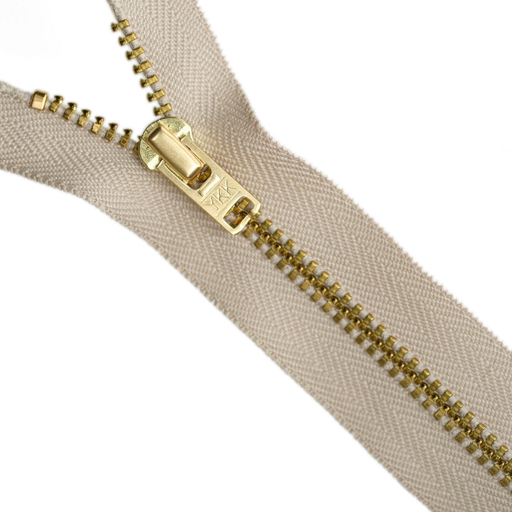 YKK METAL CLOSED-END ZIP NO.4.5 GOLD COL 572 OATMEAL