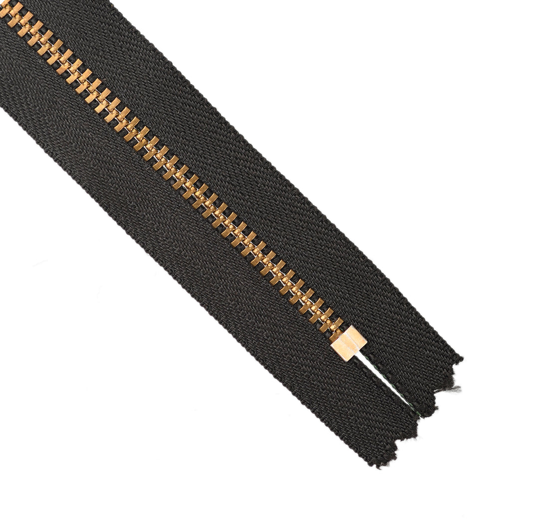 YKK METAL CLOSED-END ZIP NO.4.5 GOLD COL 916 ESPRESSO