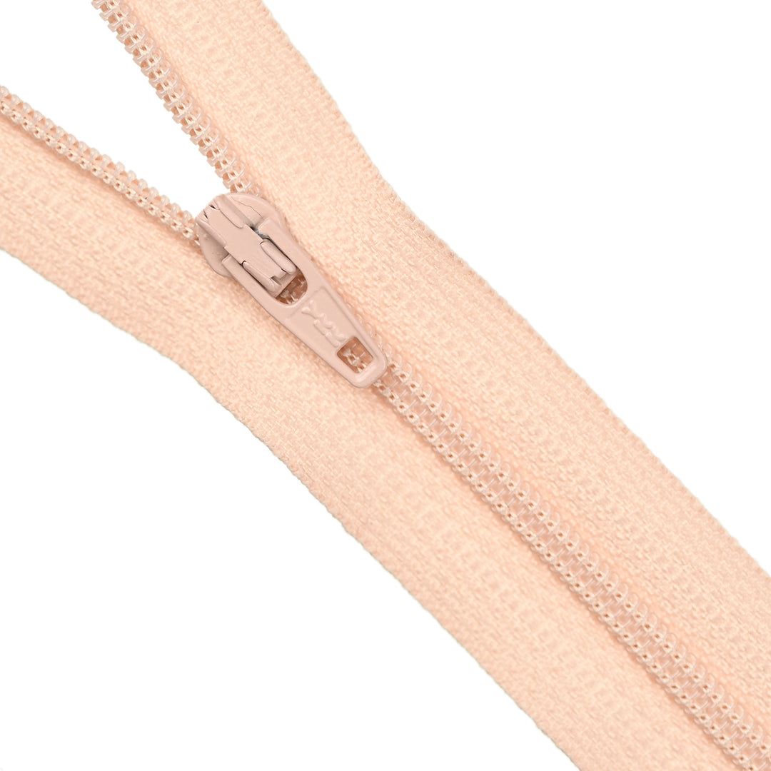YKK NYLON CLOSED-END ZIP NO.3 COL 005 ROSY BEIGE