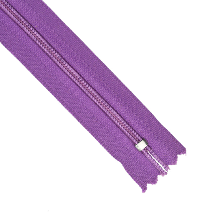 YKK NYLON CLOSED-END ZIP NO.3 COL 019 DEEP LILAC