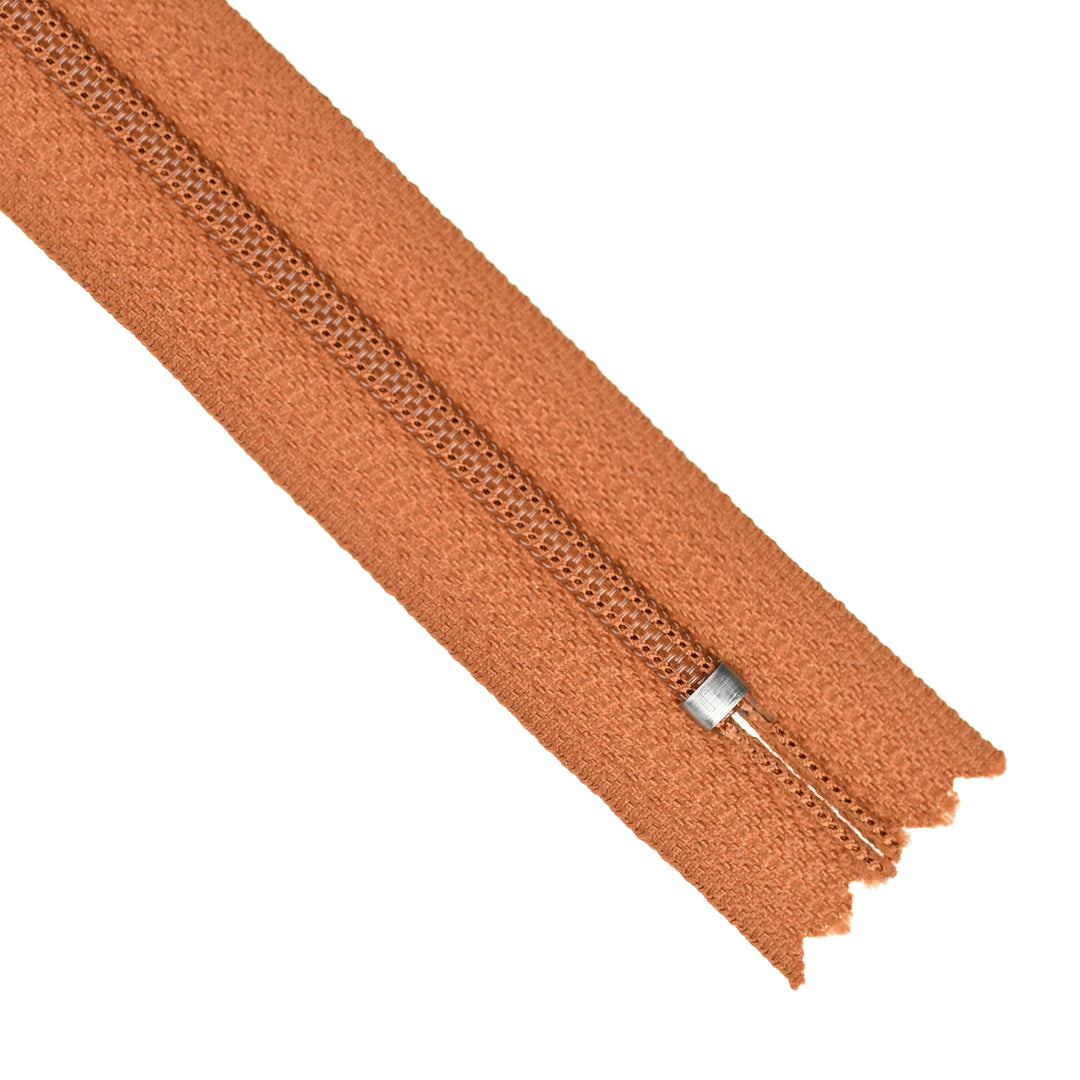 YKK NYLON CLOSED-END ZIP NO.3 COL 079 AMBER RUST