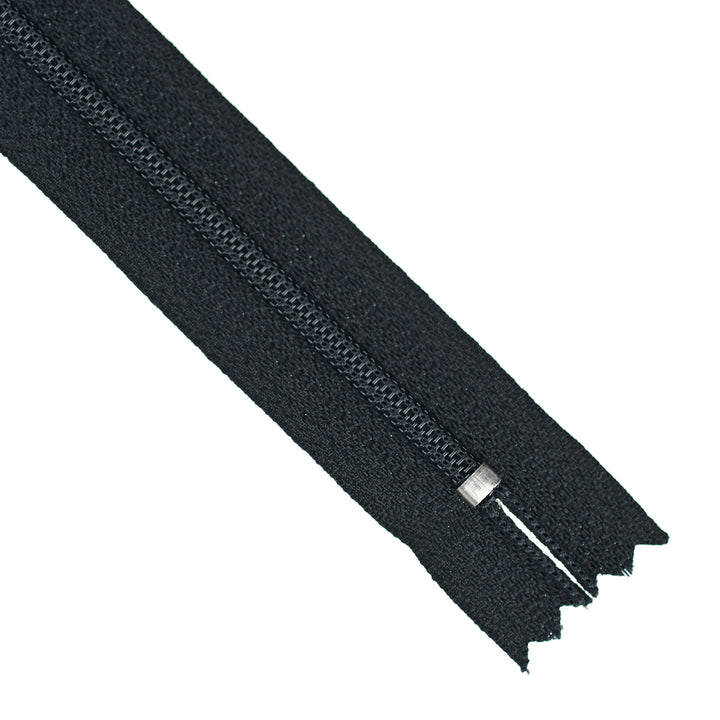 YKK NYLON CLOSED-END ZIP NO.3 COL 168 VERY DARK NAVY