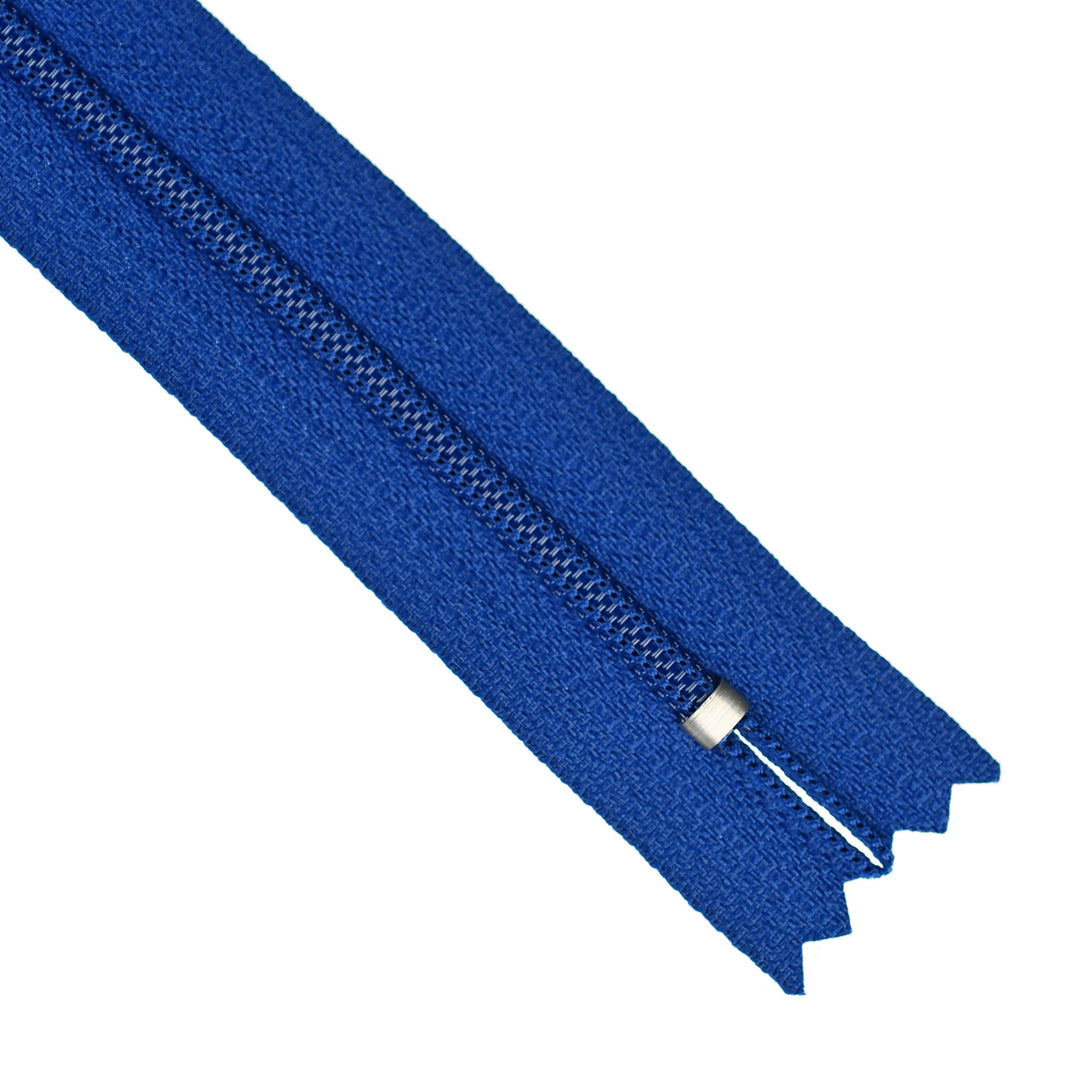 YKK NYLON CLOSED-END ZIP NO.3 COL 220 VIVID BLUE