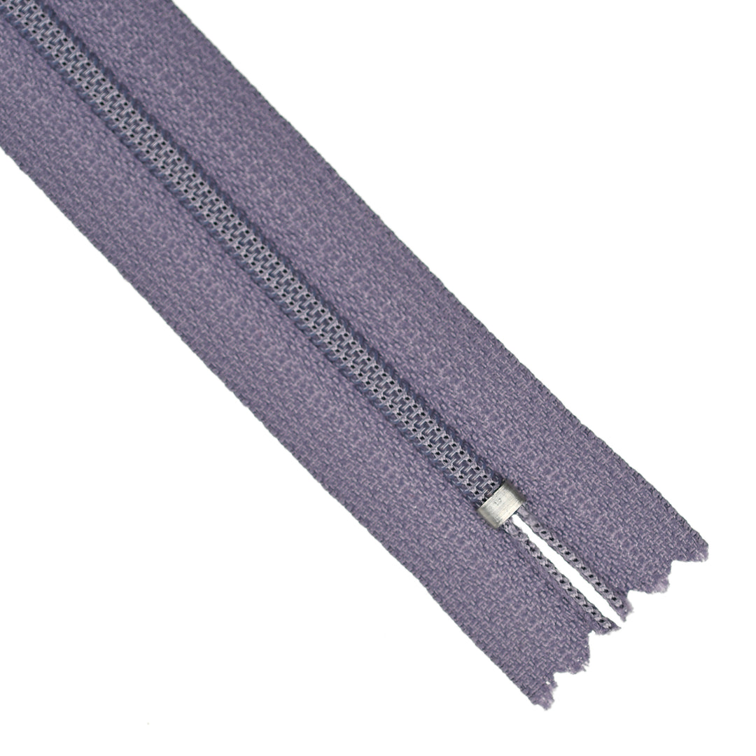 YKK NYLON CLOSED-END ZIP NO.3 COL 380 DARK LILAC